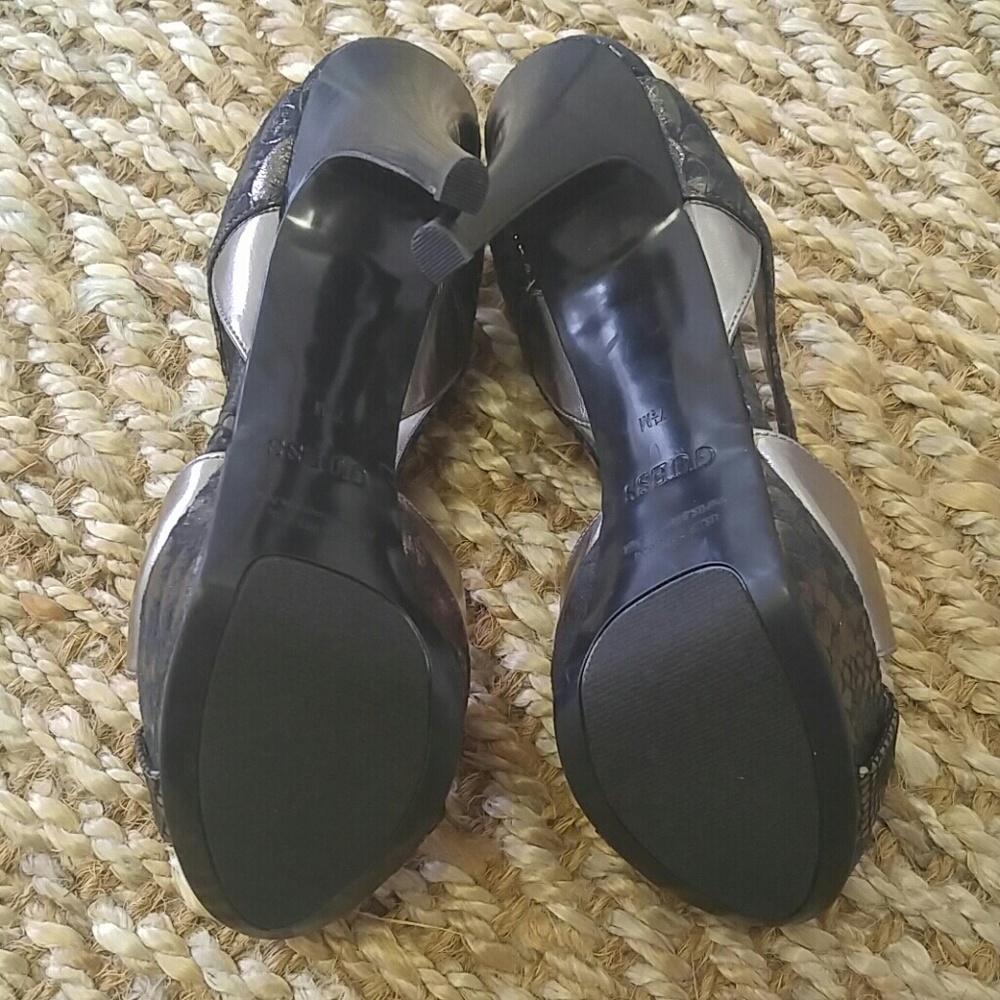 GUESS Pewter & Black Faux Snakeskin Heels - Picture 5 of 7
